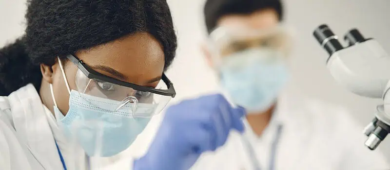Strzykawki laboratoryjne – przewodnik po wyborze, zastosowaniach i parametrach jakości