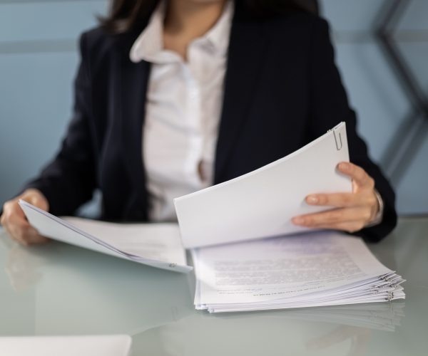 Weryfikacja kontrahenta przed rozpoczęciem współpracy – jak ograniczyć ryzyko prawne i finansowe?